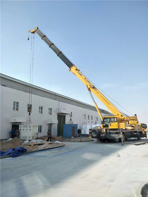 肃宁县“超载就喊停”—— 吊车的 “重量保镖” 技术